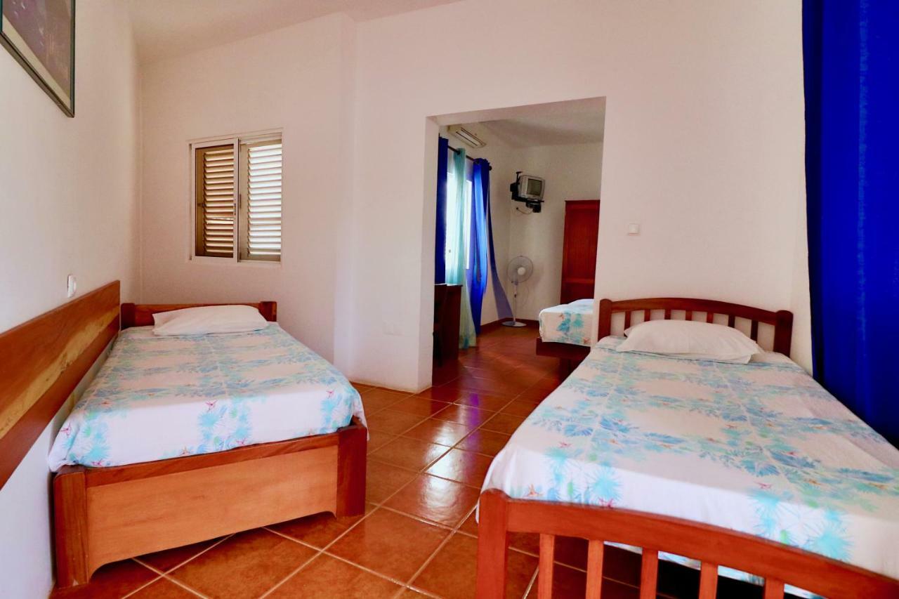 Residencial Che Guevara Bed & Breakfast Mindelo Exterior foto